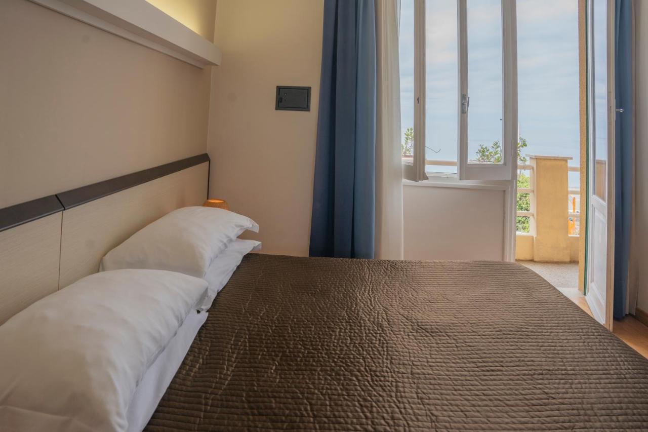 Albergo Celeste Sestri Levante Zewnętrze zdjęcie